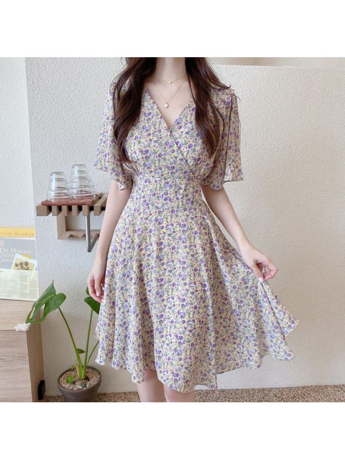 Can be sweet can be salt French sweet first love small waist show thin temperament V-neck small Flower Chiffon dress woman 