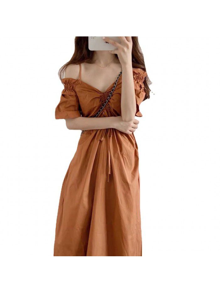 Summer new style French salt, sweet long skirt, female Platycodon, the design sense of the street, the shoulder dress. 