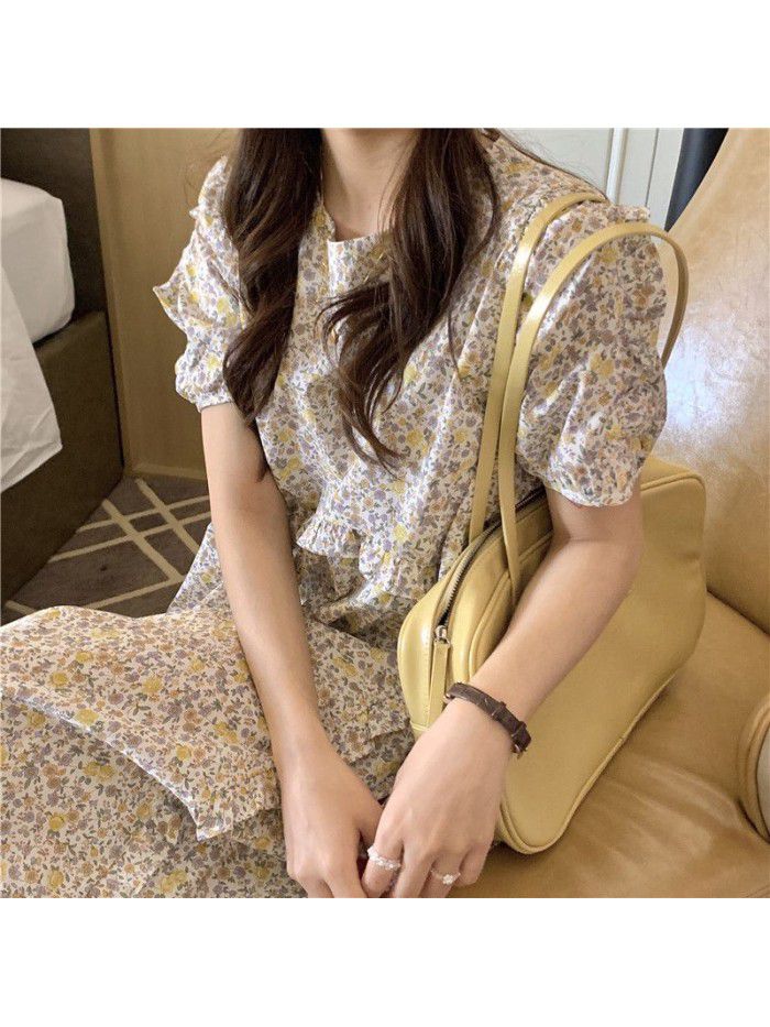 Floral dress women's  spring and summer new gentle temperament French retro bubble sleeve loose slim mid length dress 