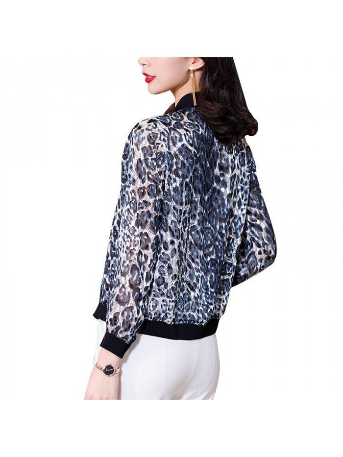 Chiffon short coat women's wear new leopard print casual casual casual casual loose stand collar baseball suit women's wear in spring  