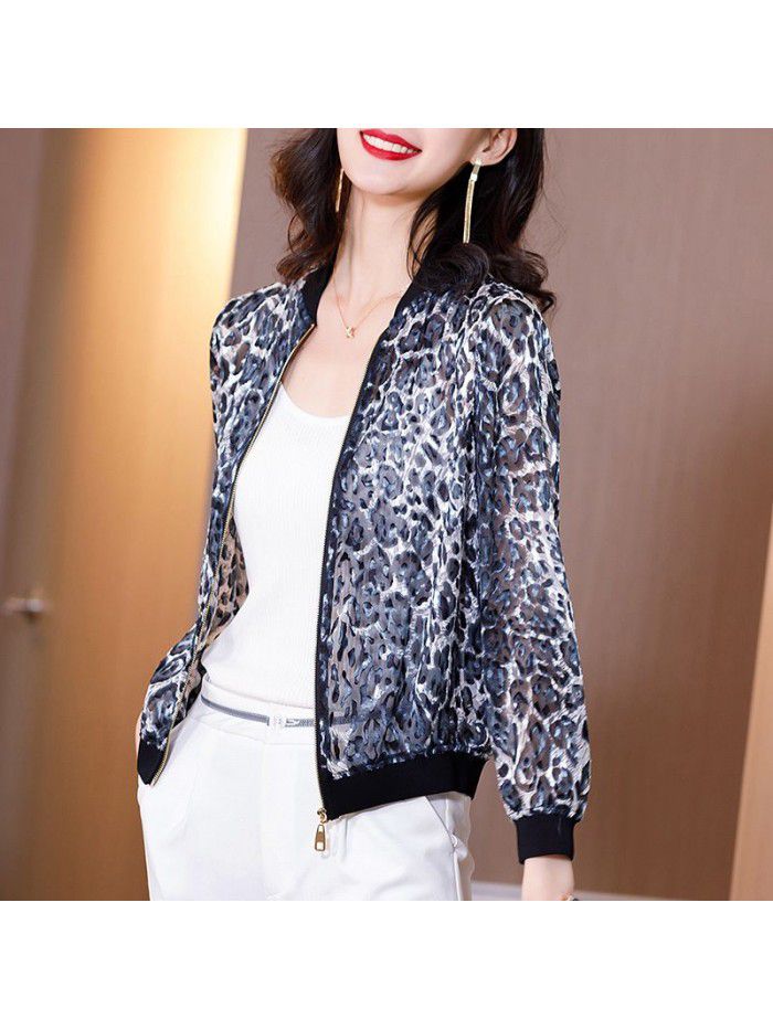 Chiffon short coat women's wear new leopard print casual casual casual casual loose stand collar baseball suit women's wear in spring  