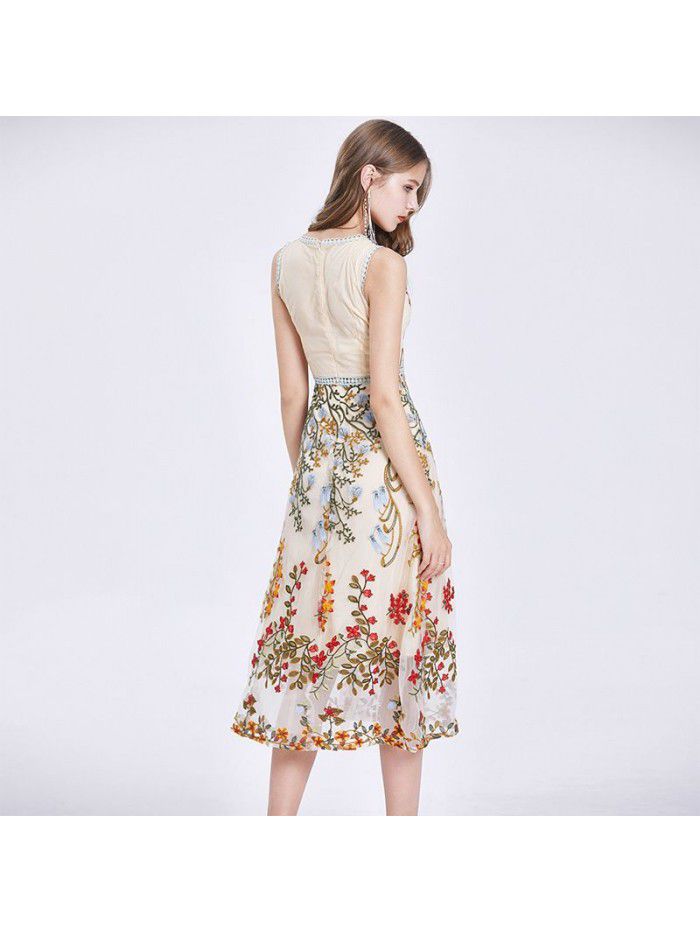 Spring and summer new embroidered flower slim elegant dress