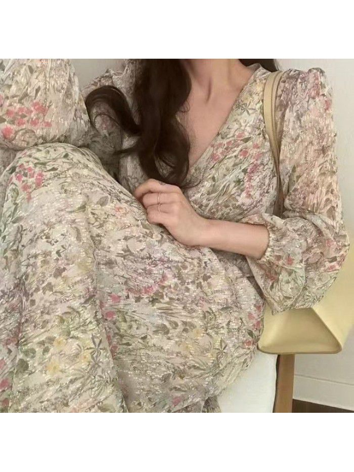 Autumn New Style Gentle and Solid Fairy Fragmented V-neck Chiffon Dress Long Dress 