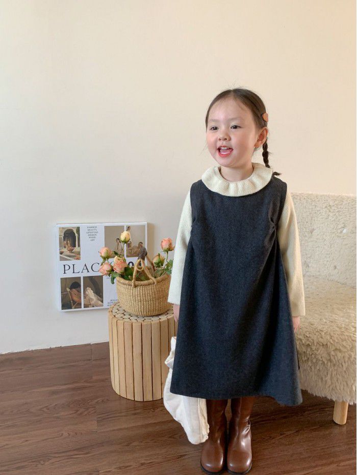 Girls' Korean version dress autumn new children's vest princess skirt knitted top baby clothes 