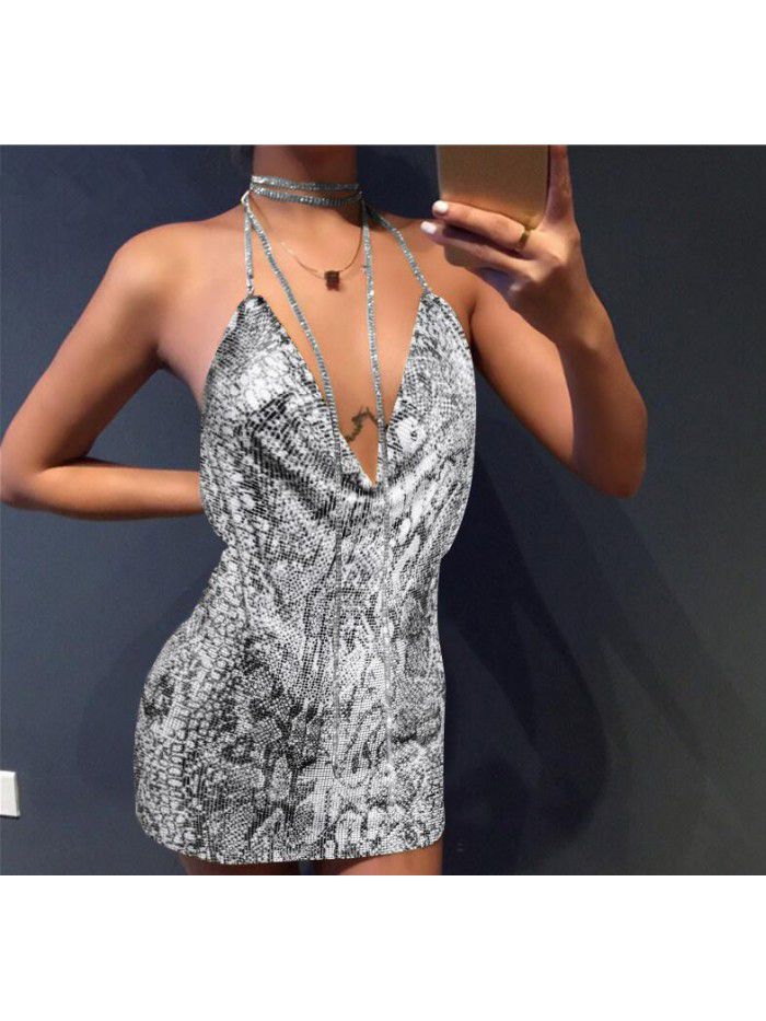 Women's open back metal sequins sexy suspender V-neck neck with diamond chain chain nightclub split dress 