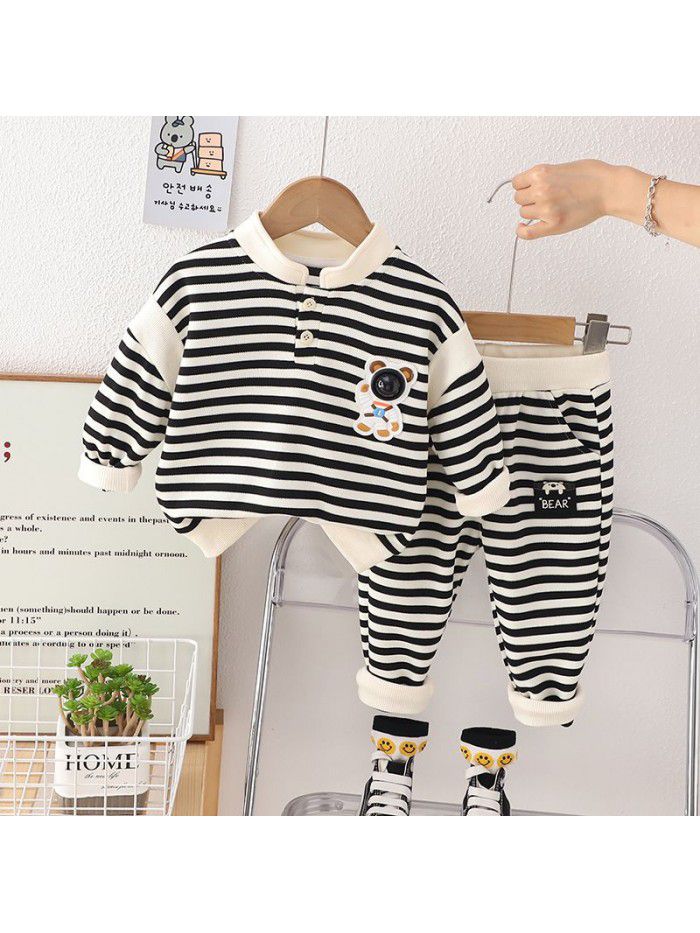 Boys' Spring and Autumn Set New Korean Edition Handsome Men's Treasure Striped Sweatshirt Two Piece Set for Children's Fashion 