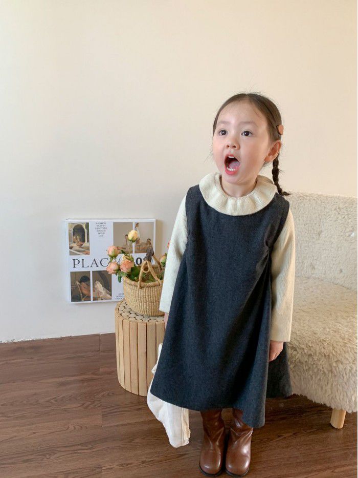 Girls' Korean version dress autumn new children's vest princess skirt knitted top baby clothes 