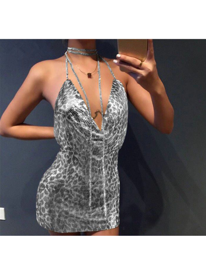 Women's open back metal sequins sexy suspender V-neck neck with diamond chain chain nightclub split dress 